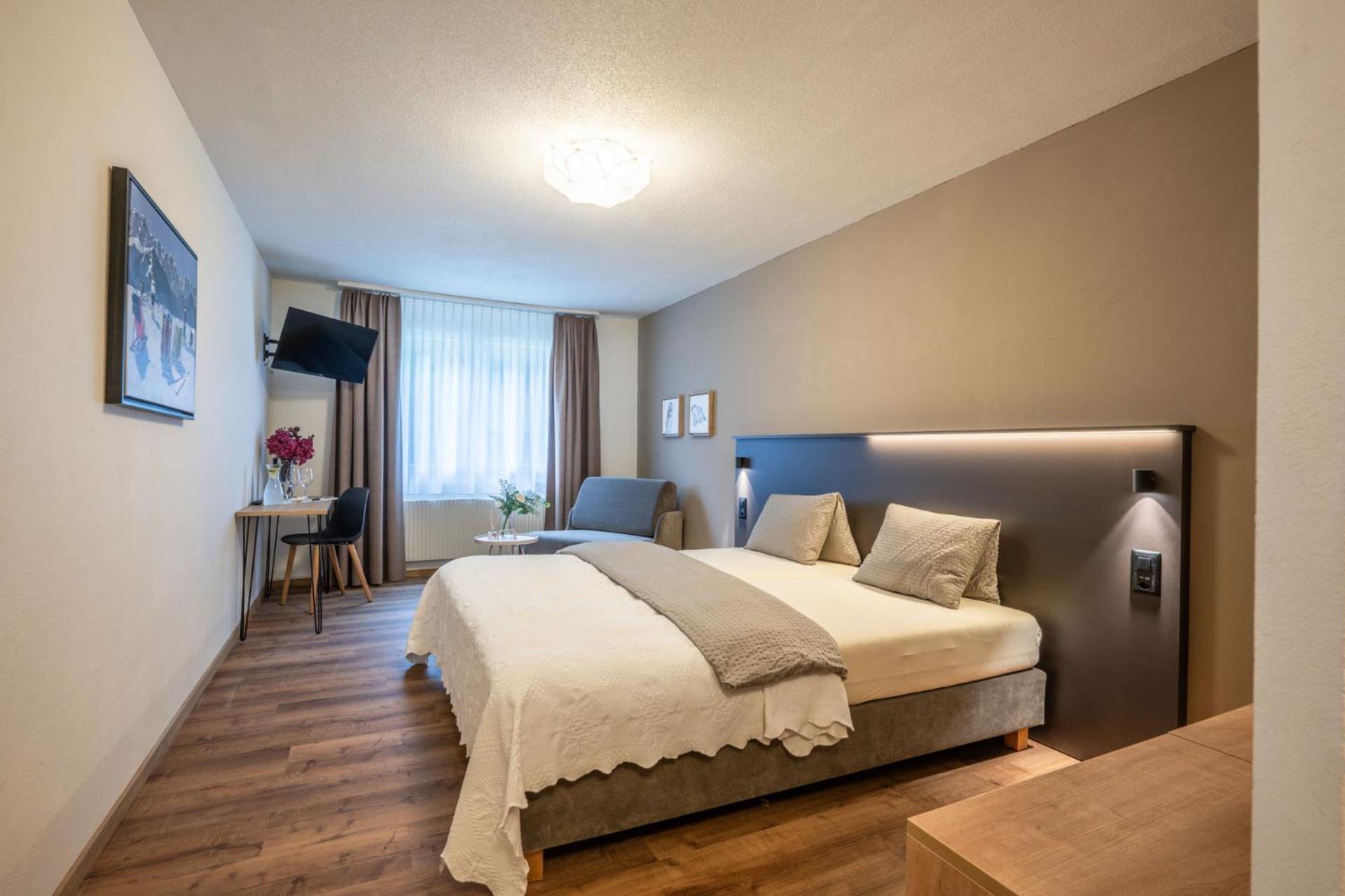 Hotel Alpina Schiers Eksteriør billede