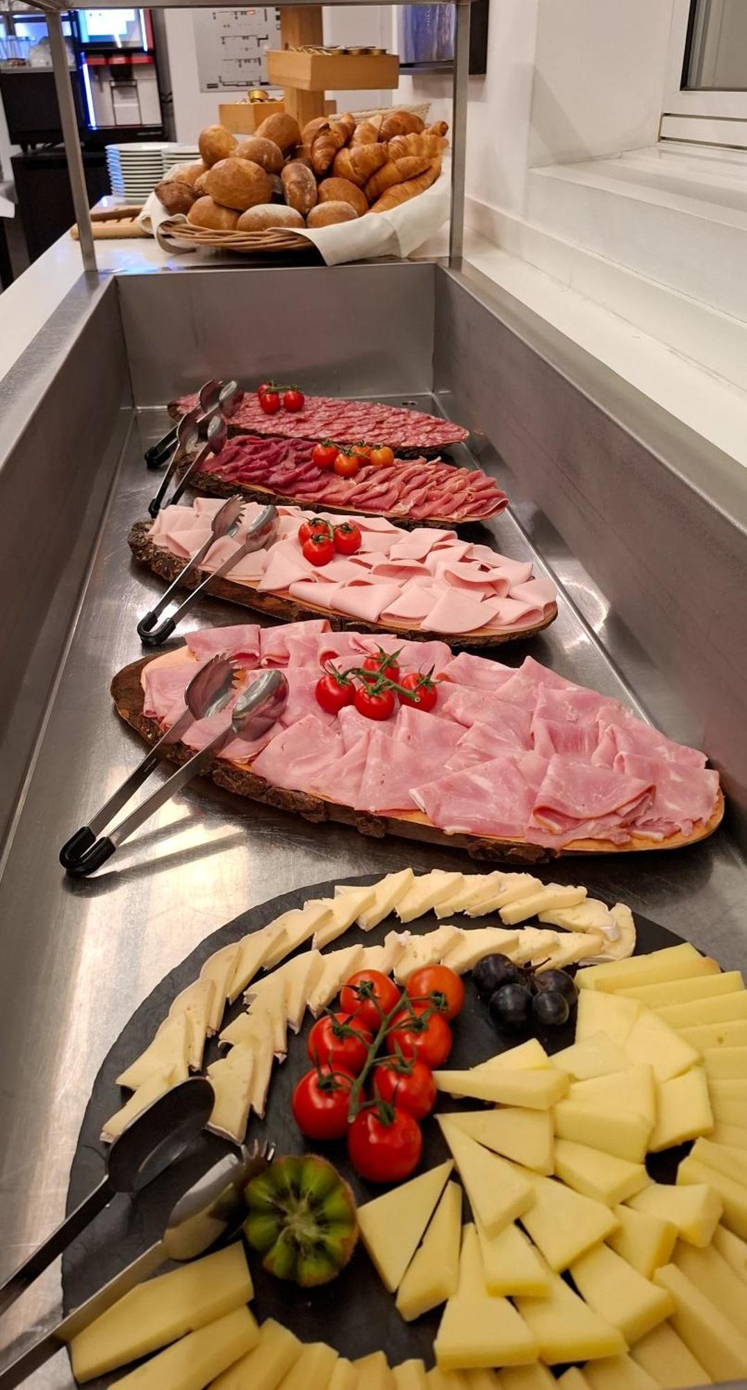 Hotel Alpina Schiers Eksteriør billede