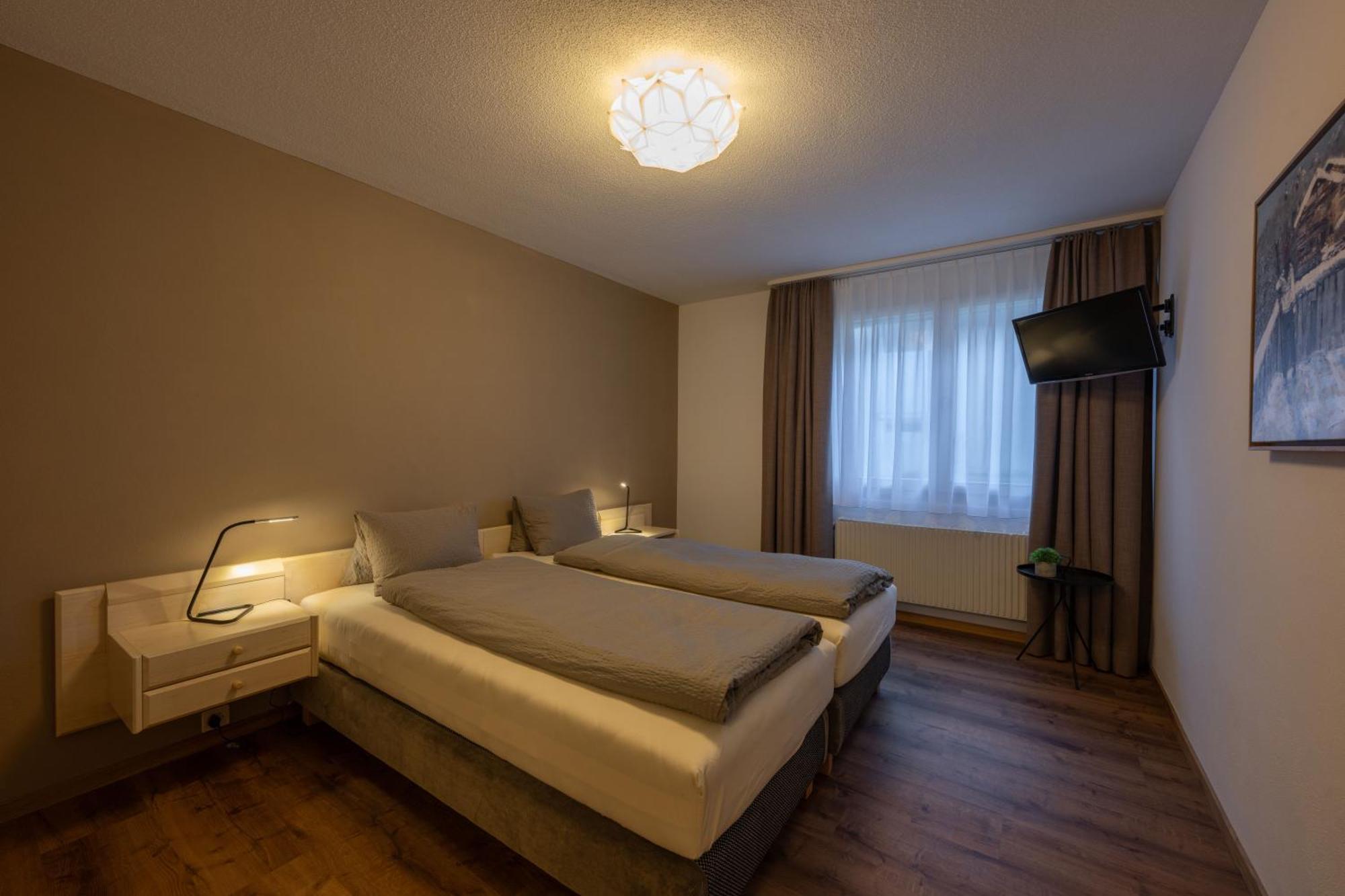 Hotel Alpina Schiers Eksteriør billede